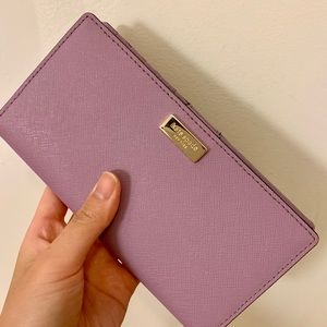 Kate Spade Large Cameron Wallet in Orchid